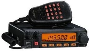 Радиостанция Yaesu FT-1802M VHF